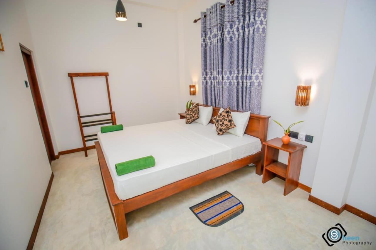 Sweet Emotion Hotel Mirissa Bagian luar foto